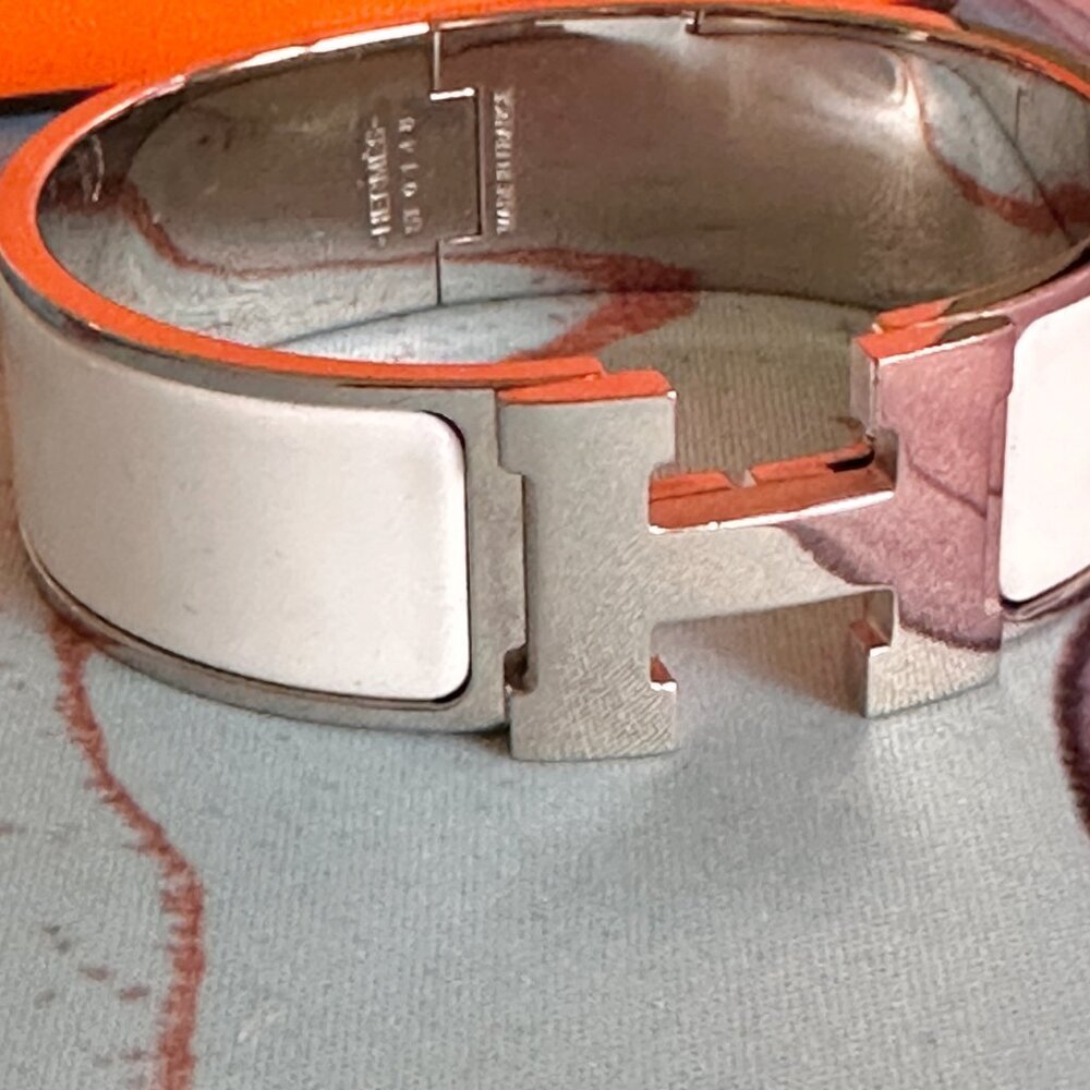 HERMES Clic Clac H bracelet White/Sliver - Picture 9 of 13